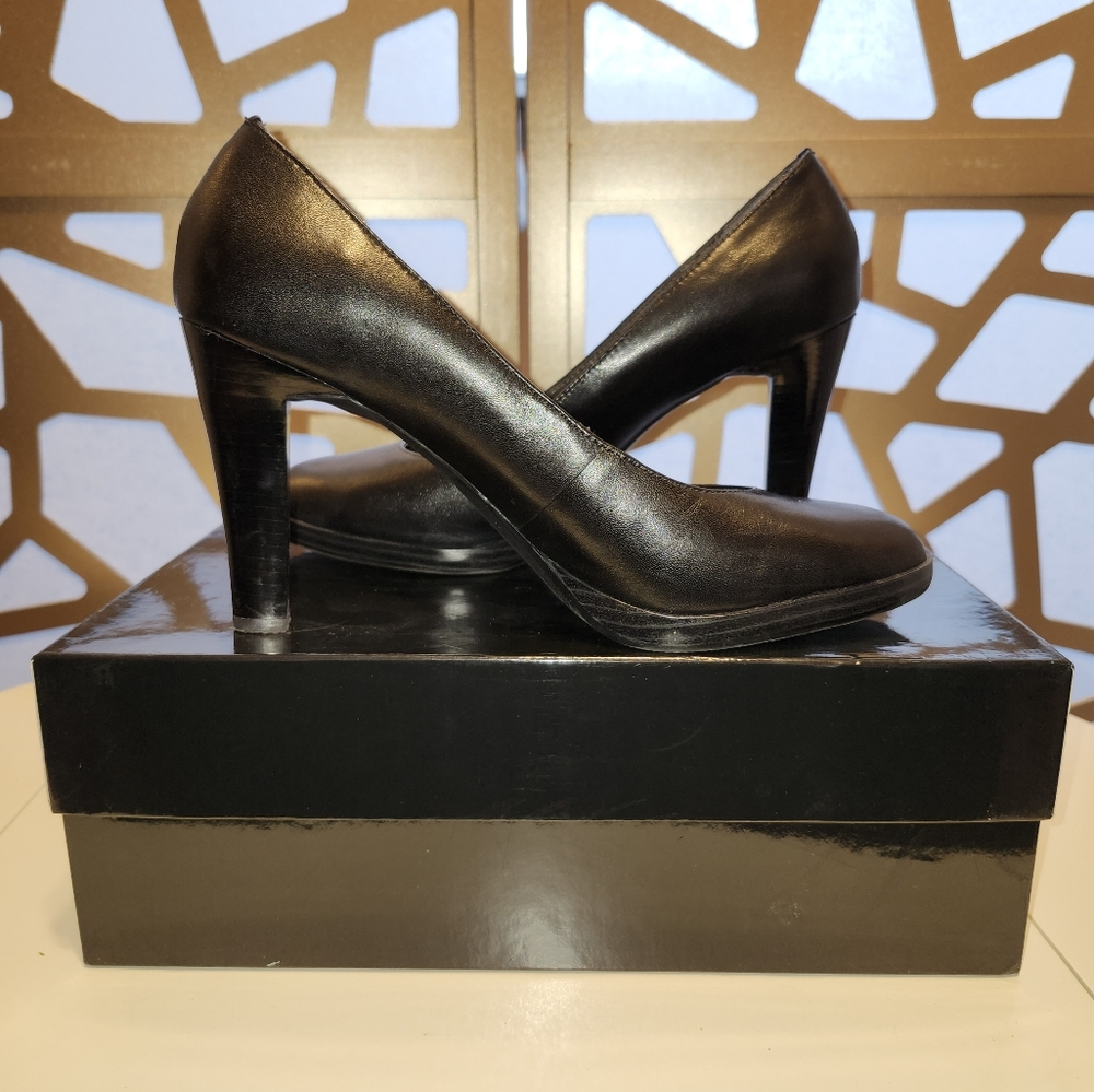 Jones New York Black Pumps 8.5W